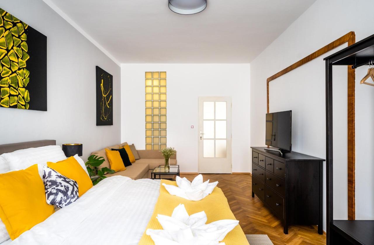 Michal&Michael'S Central Apartments Prague Exterior photo