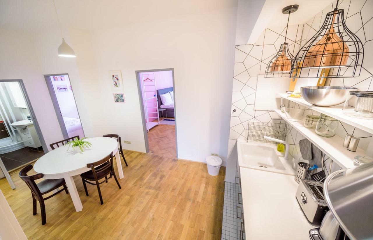 Michal&Michael'S Central Apartments Prague Exterior photo