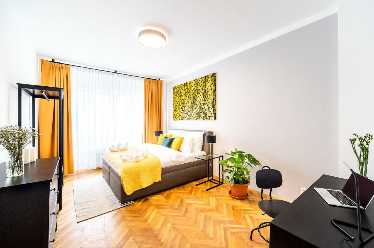 Michal&Michael'S Central Apartments Prague Exterior photo