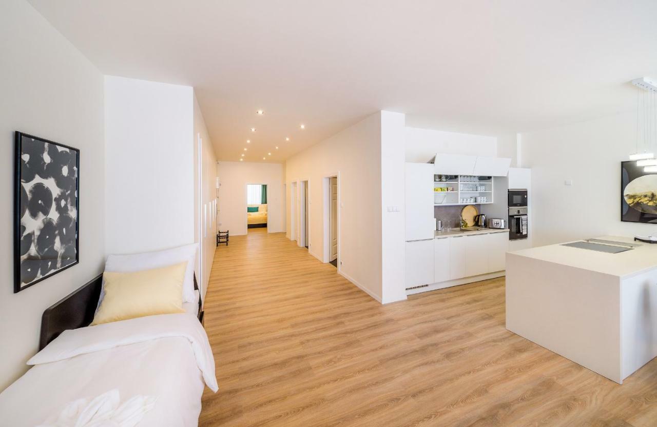 Michal&Michael'S Central Apartments Prague Exterior photo